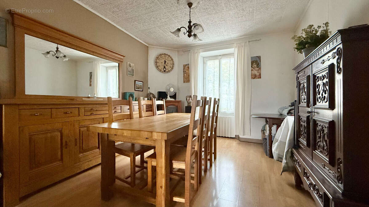 Appartement à CORBEIL-ESSONNES