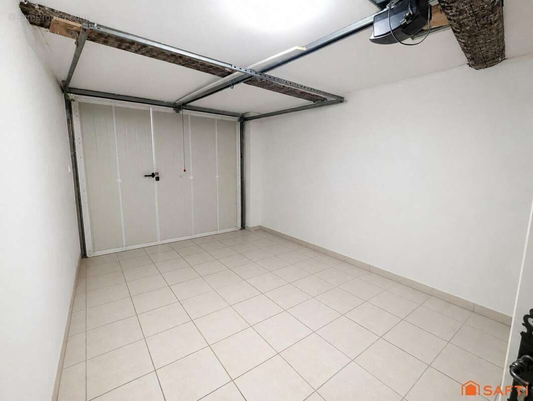 Maison 121 m² à Meynes  - photo 8