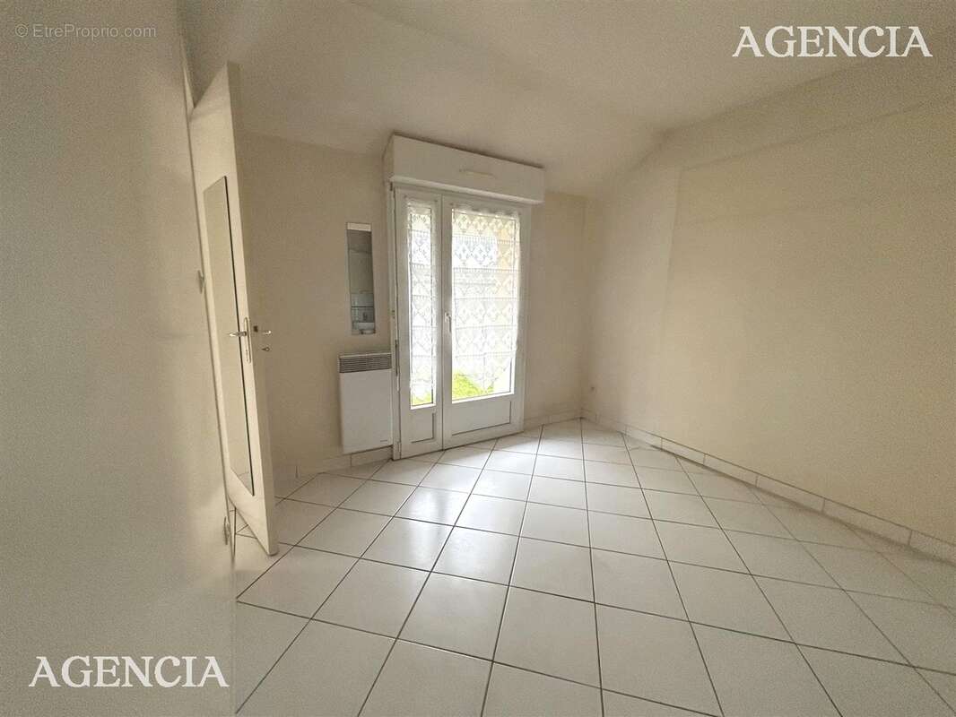 Maison à PONTAULT-COMBAULT