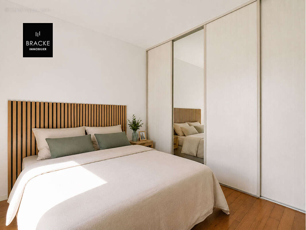 Asnières-sur-Seine -Maison de ville rénovée avec 3 chambres, patio et terrasse arborée - photo 5