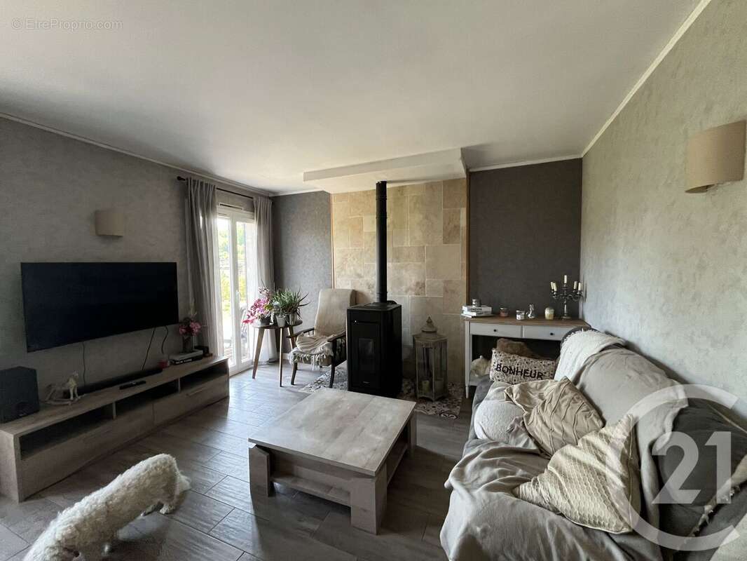 Maison à BEAUMONT-LE-ROGER