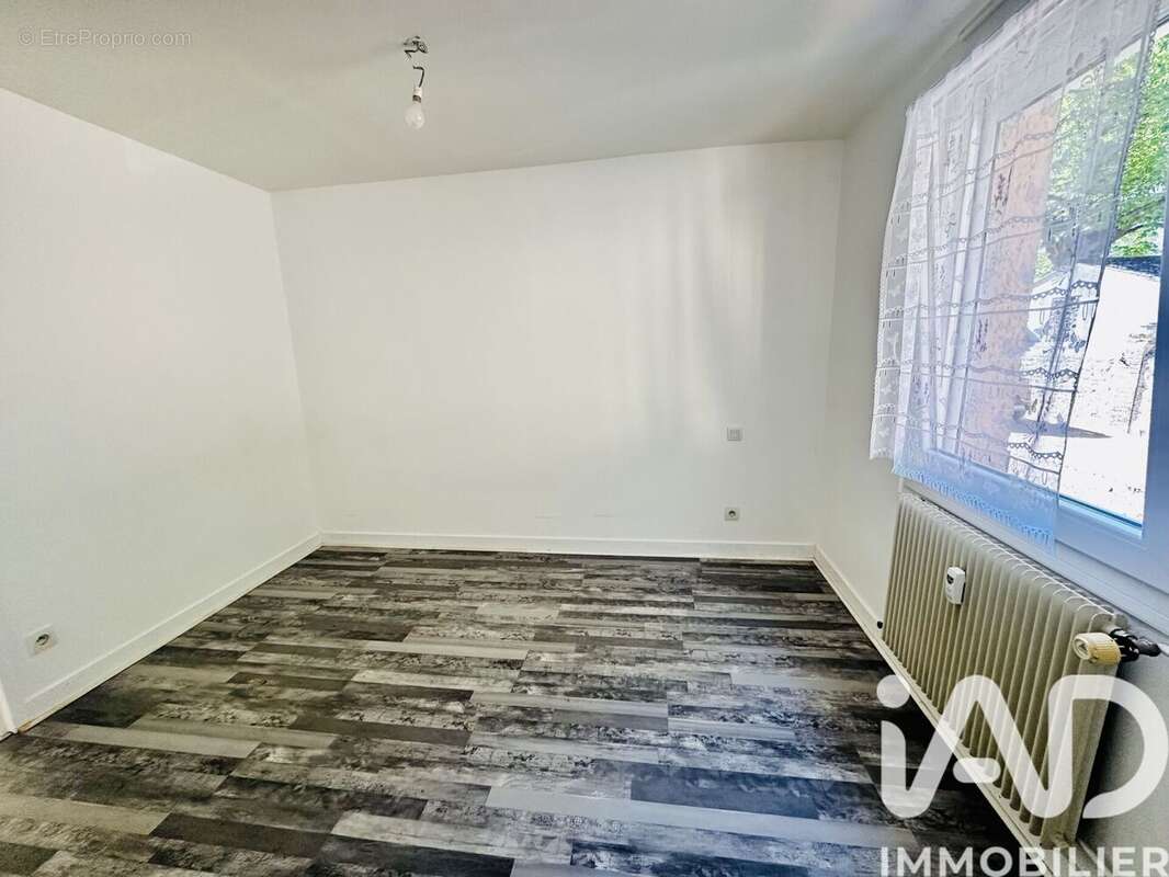Photo 7 - Appartement à LEVES