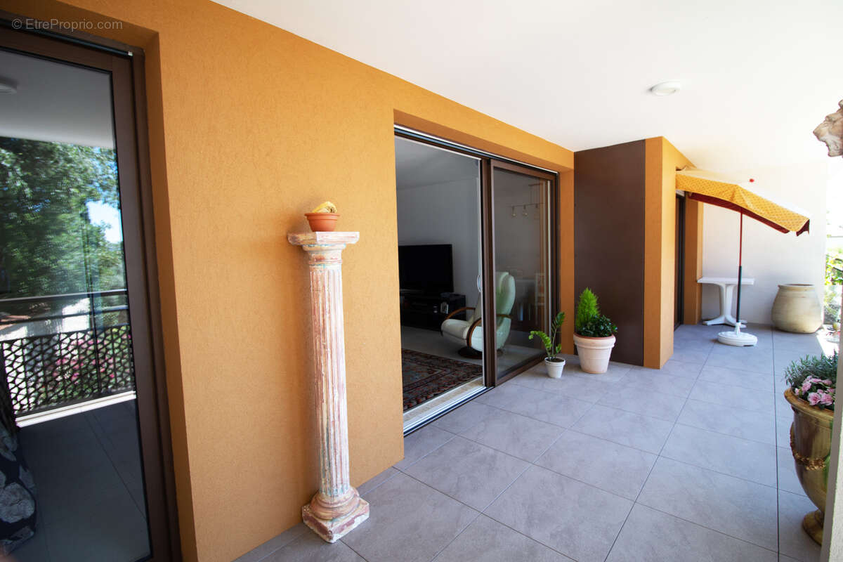 Appartement à NIMES