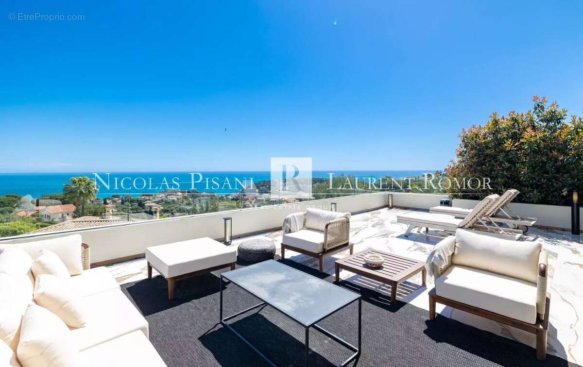 Maison à ROQUEBRUNE-CAP-MARTIN