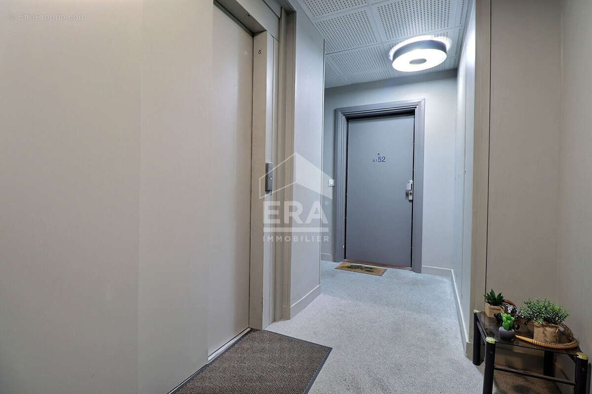 Appartement à LA COURNEUVE