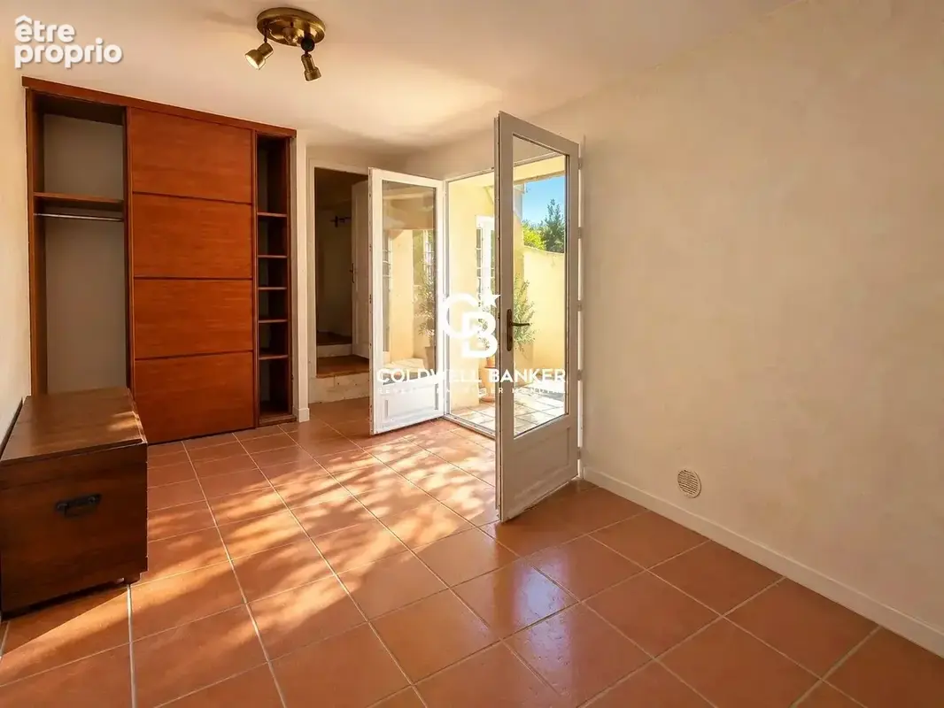 Cavalaire-sur-mer – villa provençale – vue mer – piscine - photo 31