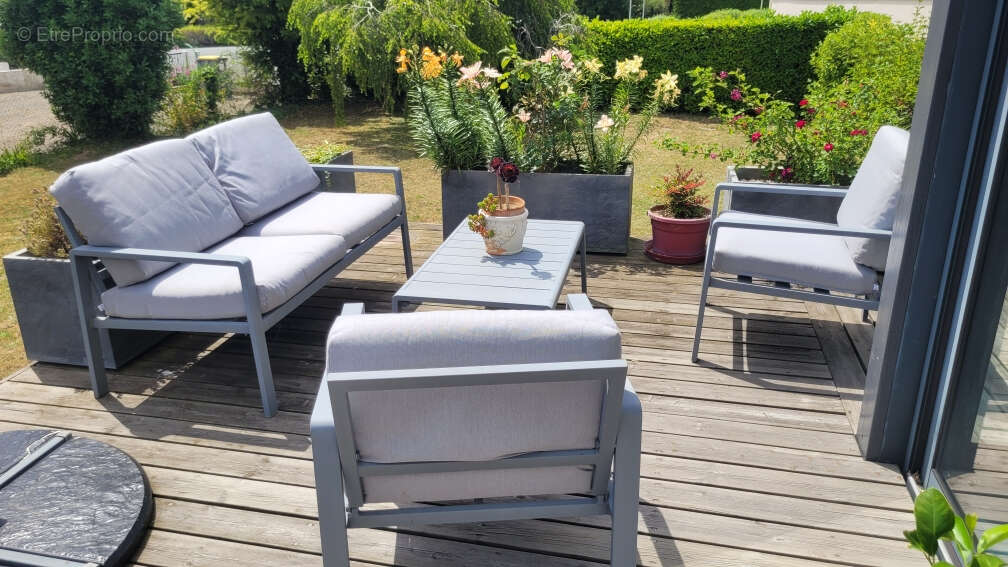 EXCLUSIVITE à CORMELLES LE ROYAL, maison de 7 pièces  165m² sur sous-sol terrain 1000m² - photo 18
