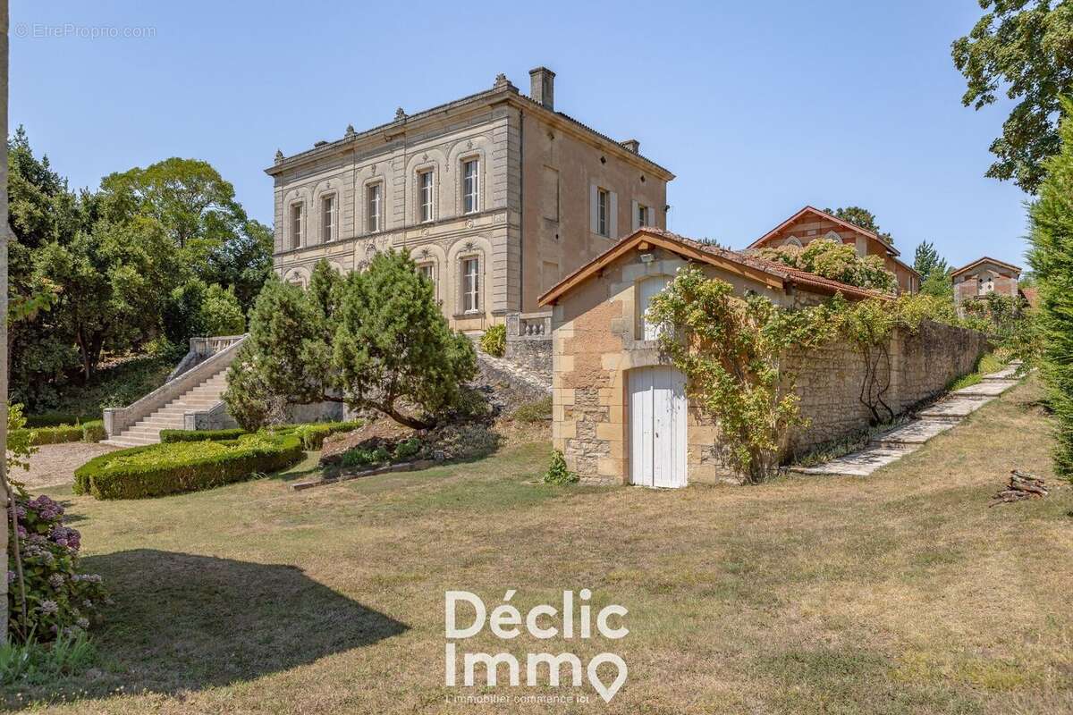 Maison à BLAYE