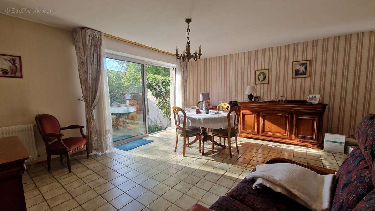 Maison à NEUILLY-PLAISANCE