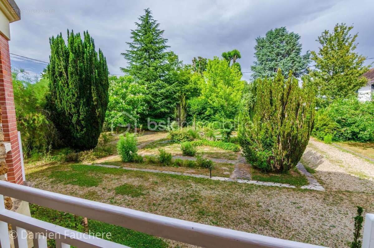 Élégante Demeure d'Architecte (1927) dans parc arboré de 1 785 m² - photo 27