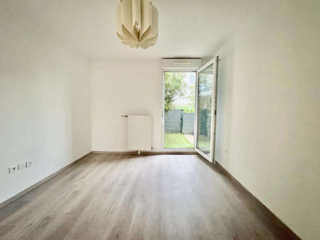 Appartement à PERSAN