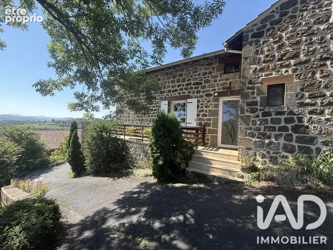Photo 1 - Maison à POLIGNAC