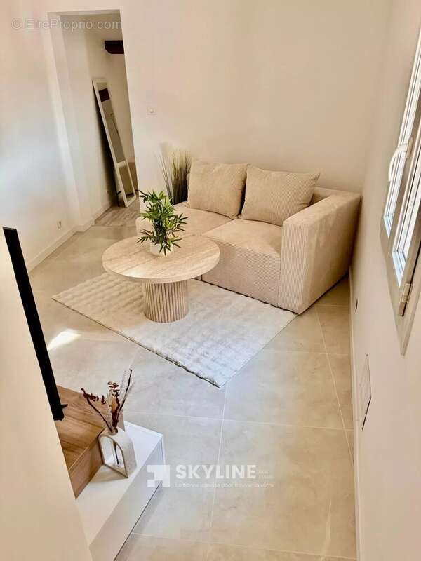 Appartement à MARSEILLE-6E