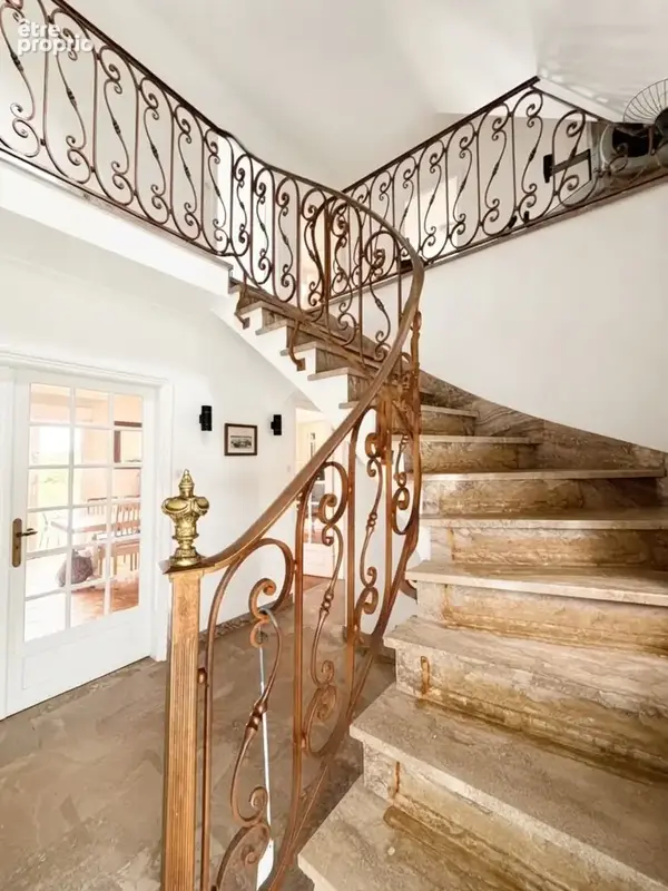 Charme Néo-Breton et Nature : Maison Familiale de 5 Chambres sur 8 000 m² - photo 6
