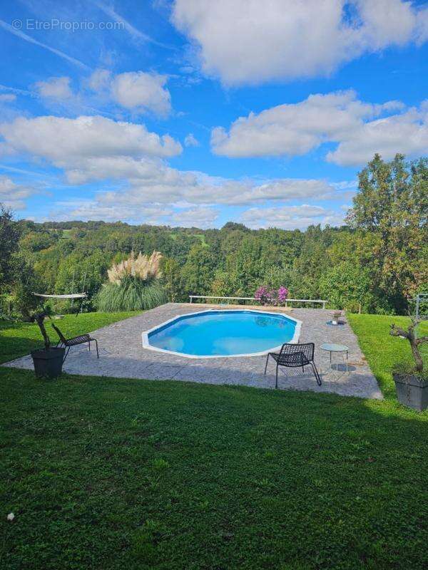 Maison à SAINT-JEAN-MIRABEL