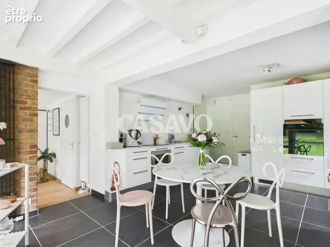 Vente Maison 5 pièces de 138m² - 59493 Villeneuve-d'Ascq - photo 9