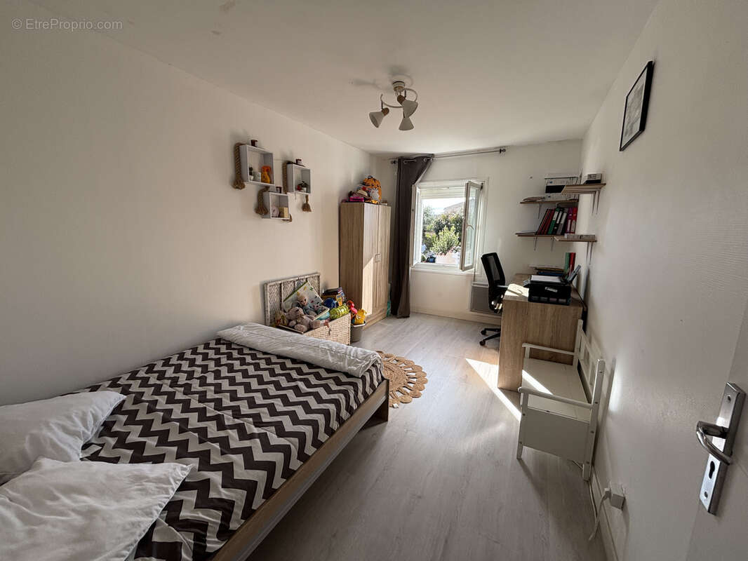 Maison à CROIX-CHAPEAU