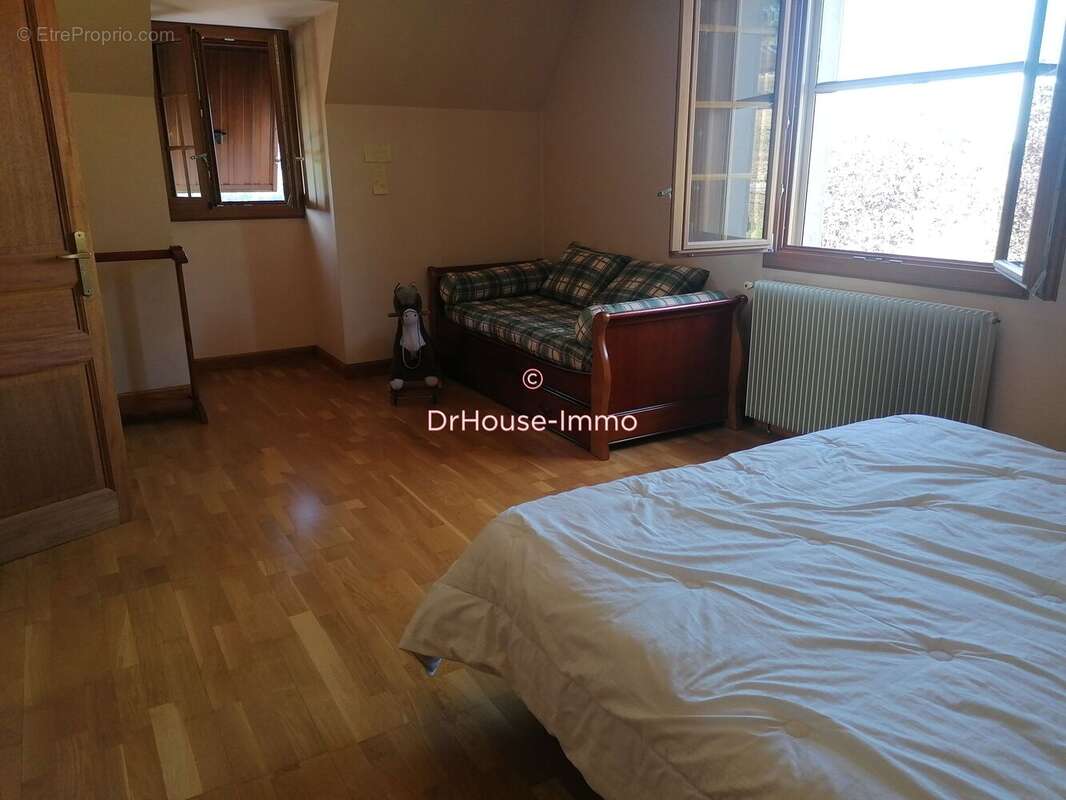 Maison à SAINT-CERE