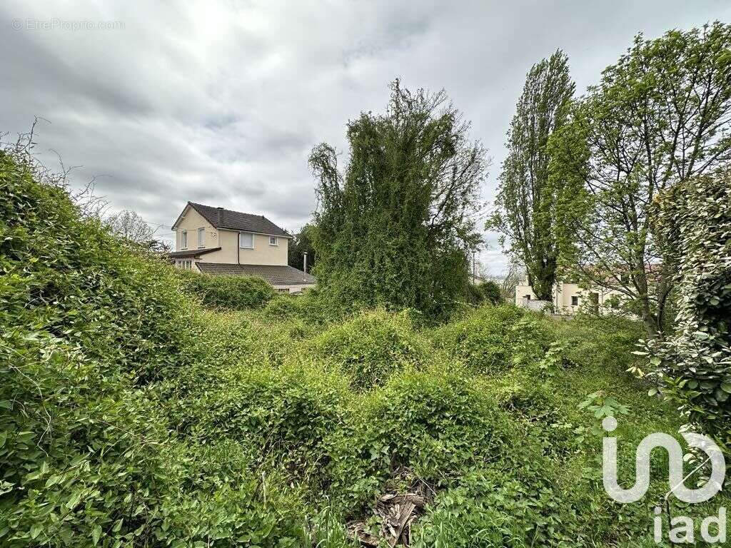 Photo 4 - Terrain à CHENNEVIERES-SUR-MARNE