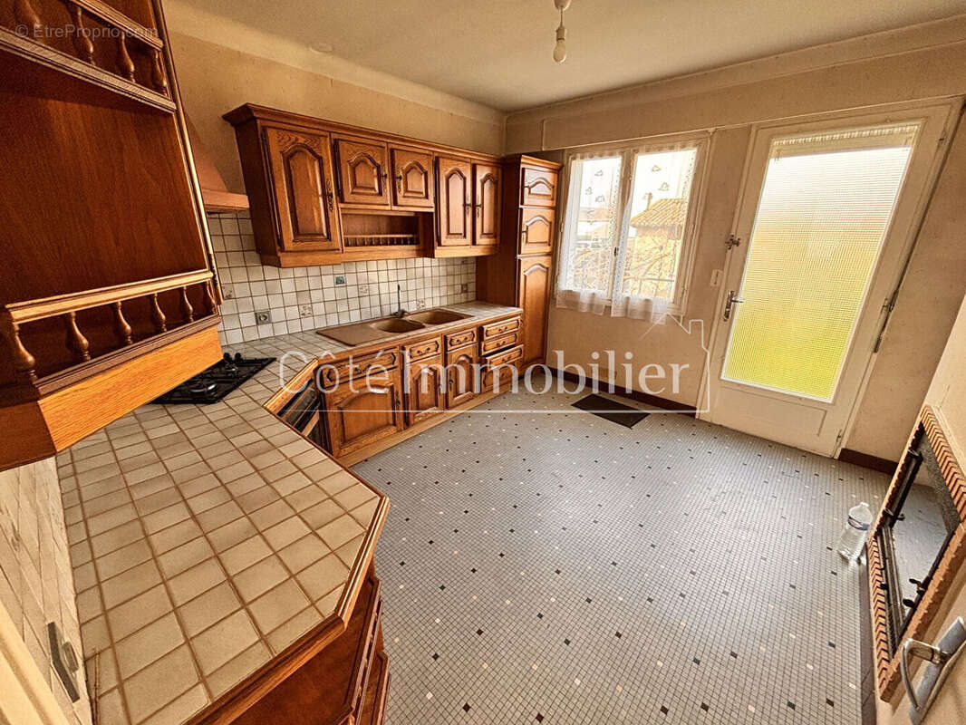 Maison à BASSE-GOULAINE