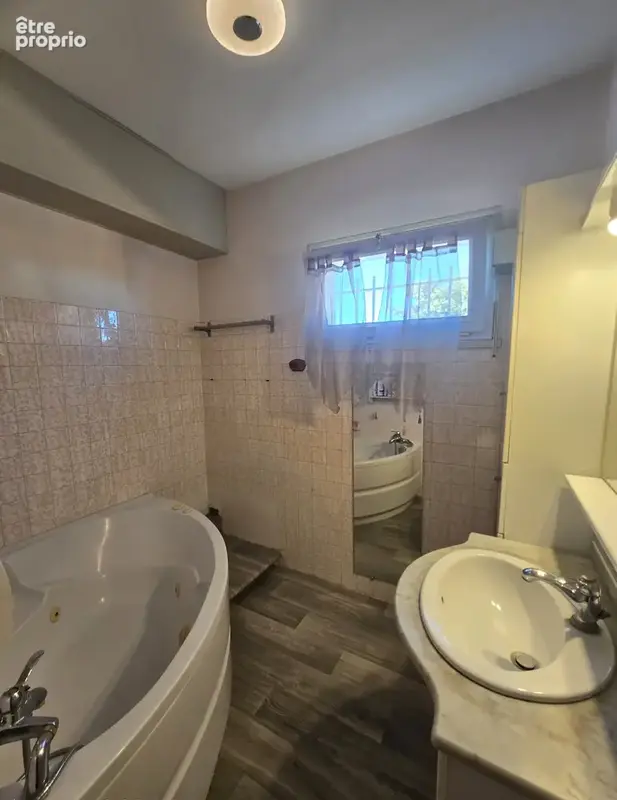 Route de chateauneuf - maison 3 chambres - terrain 434m2 - photo 11