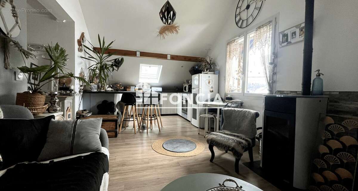 Appartement à ALBERTVILLE