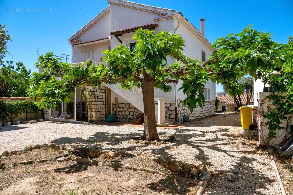 Maison à MARSEILLE-14E