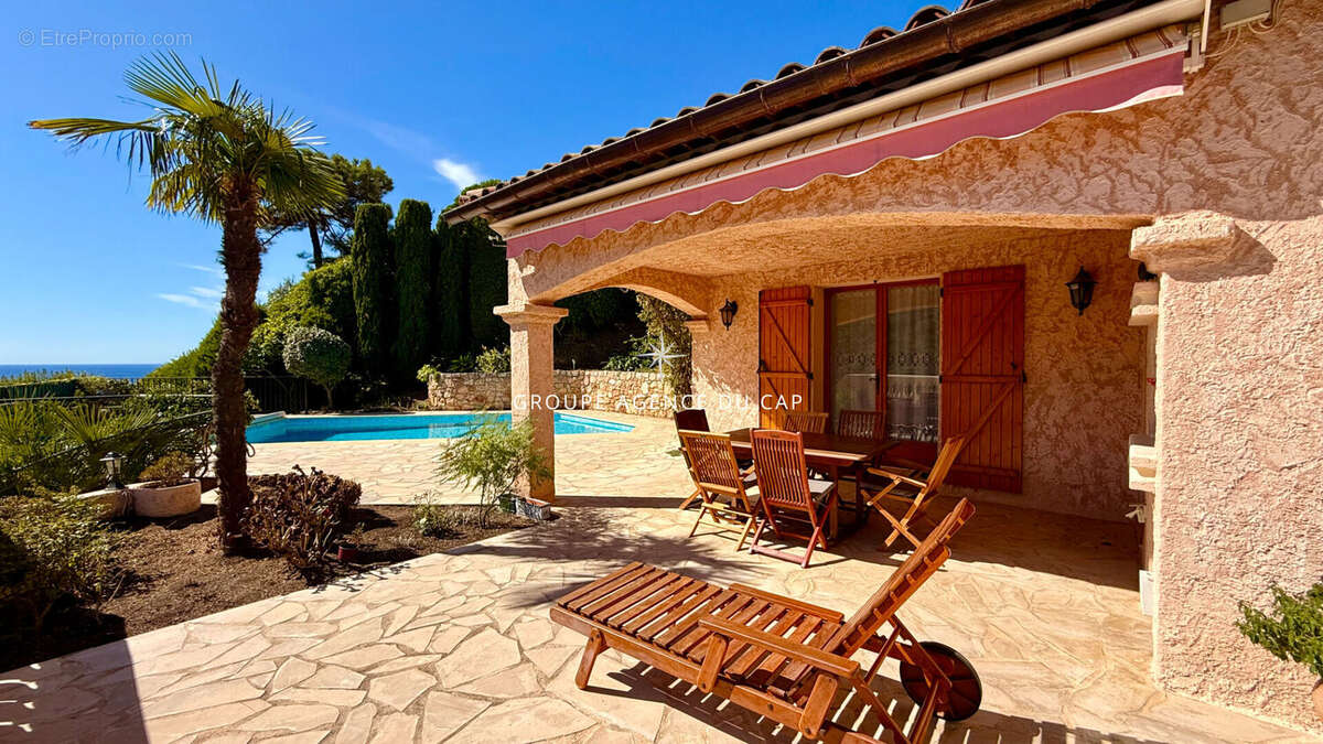 Maison à LES ISSAMBRES