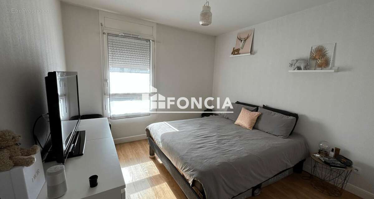 Bruges Le Tasta - T2 libre avec balcon et stationnement - photo 3