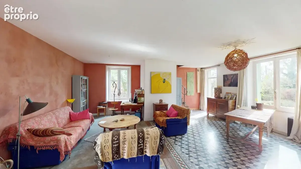 Ensemble immobilier de charme à 12 km de Sancerre : maison restaurée+dépendances sur 5000 m². Au calme absolu, dans un environne - photo 4