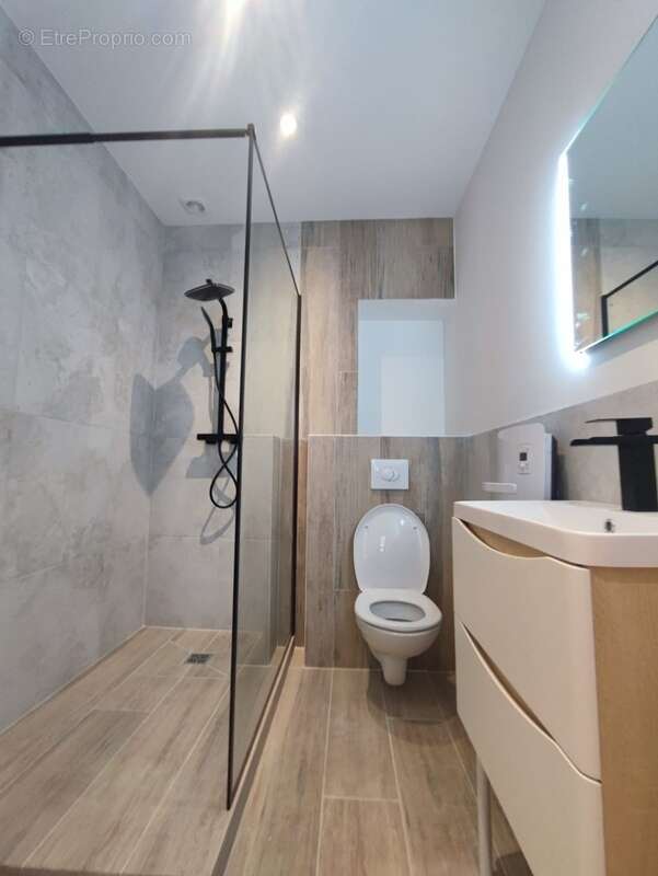 Appartement à LE CANNET