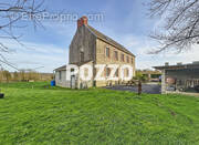 Maison à MONTFIQUET