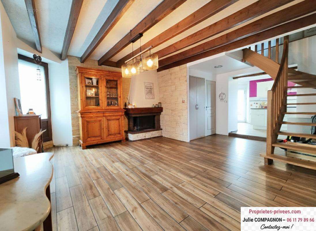Maison à CHAUDRON-EN-MAUGES
