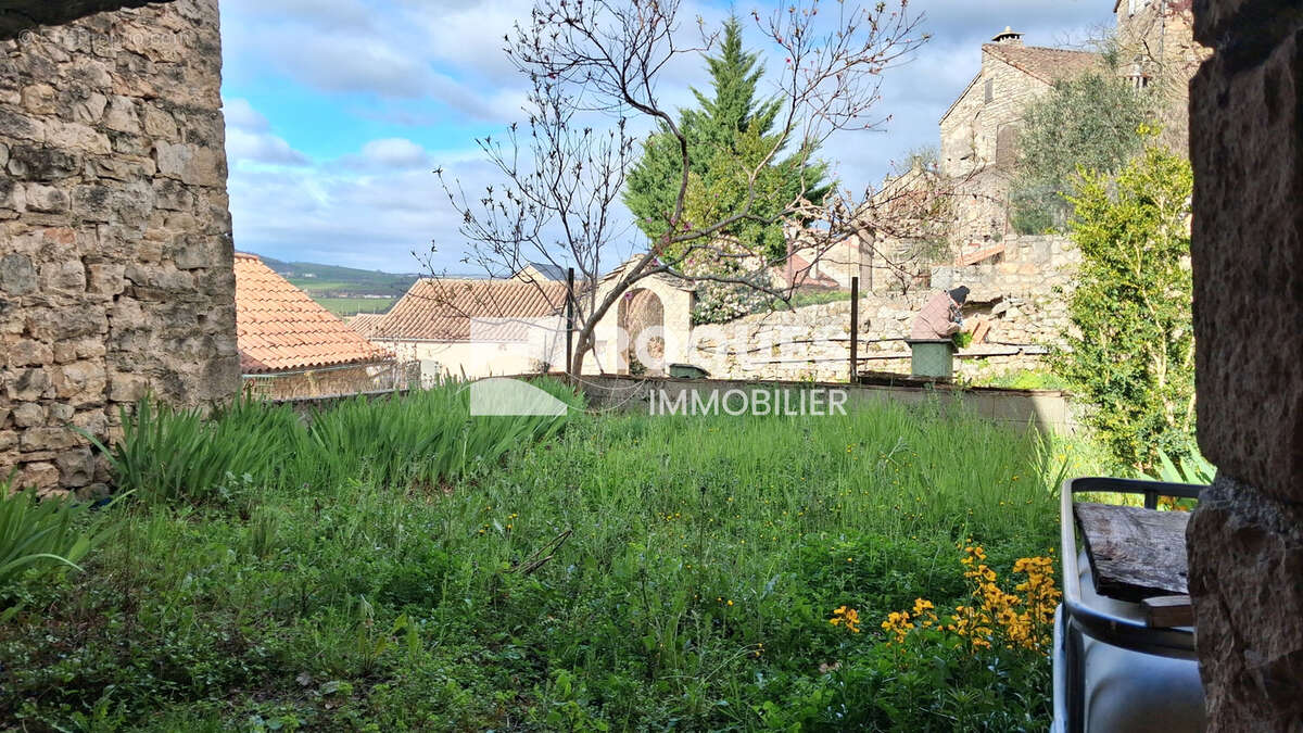 Maison à COMPEYRE