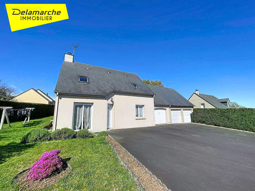 Maison à SAINTE-CECILE