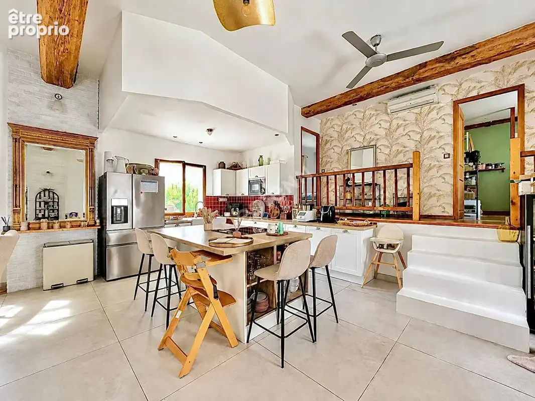 Maison spacieuse 9 pièces à vendre à Le Mesnil Aubry - 399 000 - photo 2