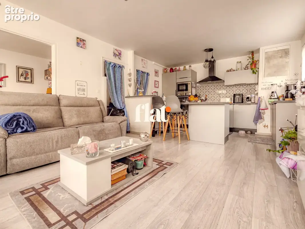 T4 81 m2   île de nantes / vincent-gâche   t4, double séjour et possibilité 3 chambres - photo 19