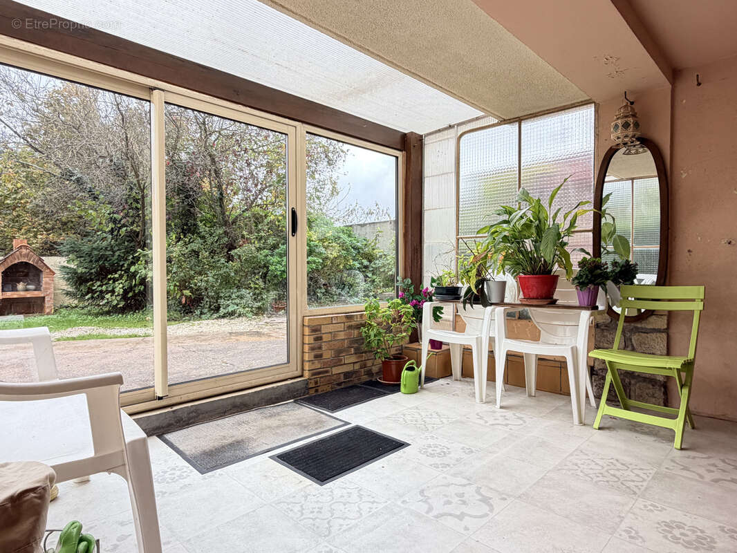 Maison à JAUNAY-CLAN