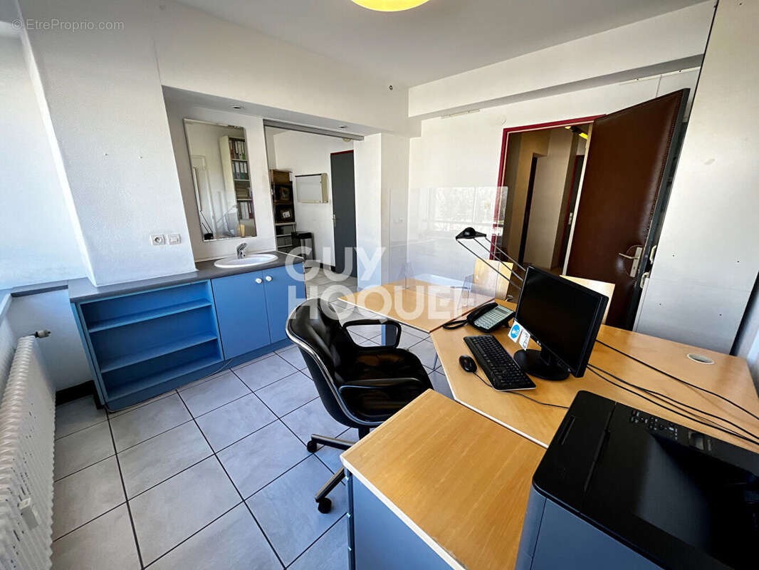 À vendre - bureaux de 130 m² à Thionville - photo 4