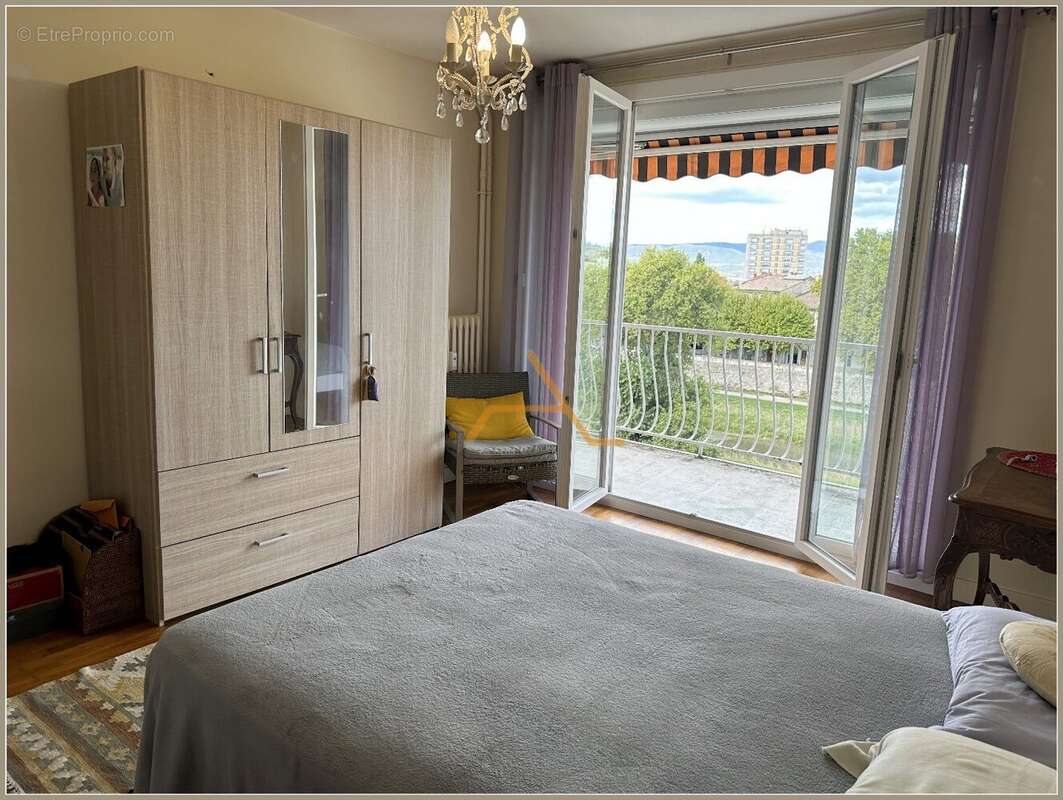 Appartement à MONTELIMAR