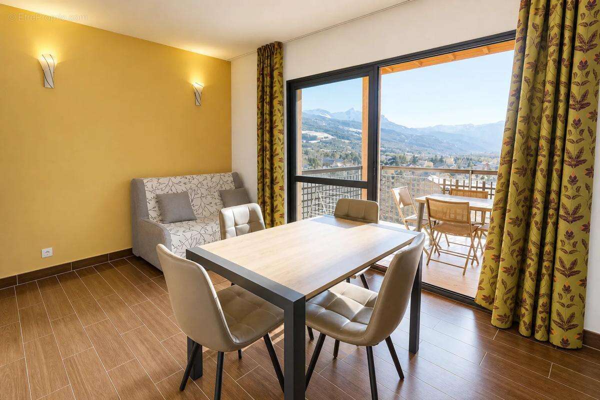 Appartement à JAUSIERS