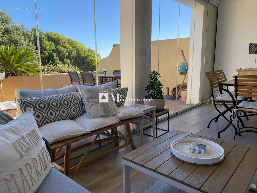 Appartement à GRIMAUD