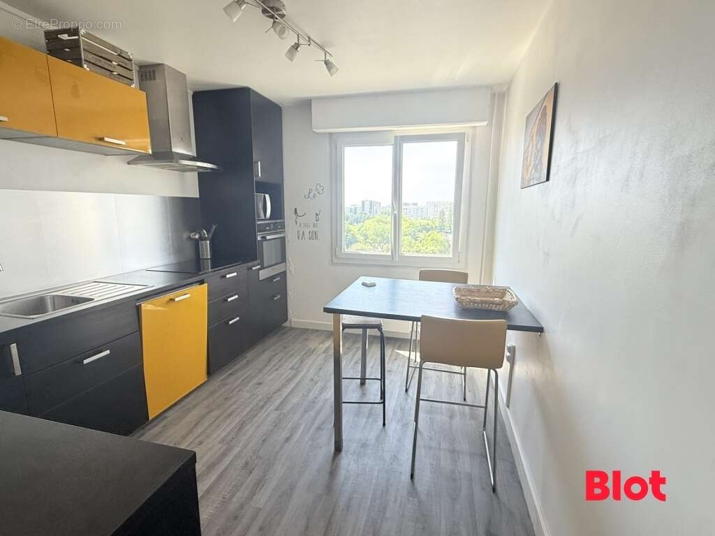 Appartement 67 m² à Rennes  - photo 8