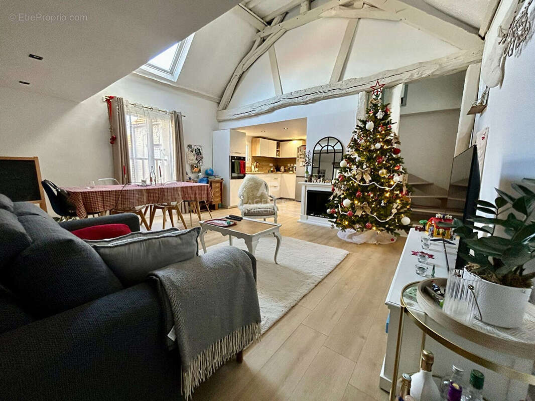 Appartement à POISSY