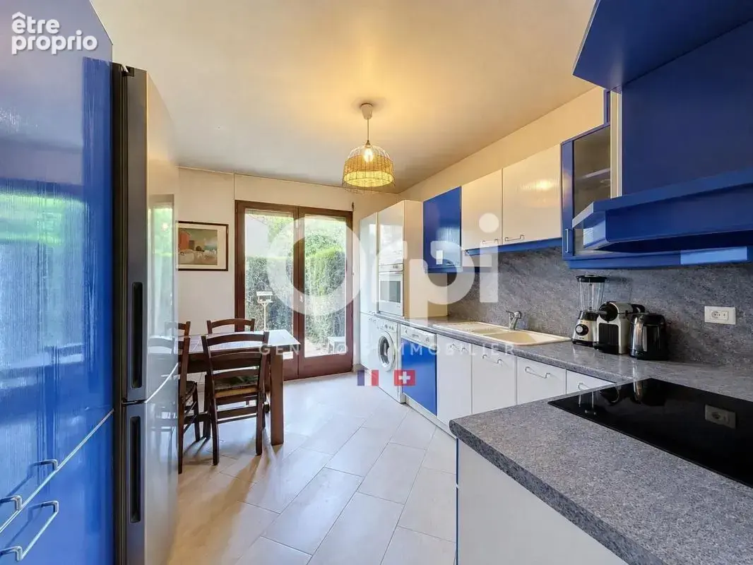 Appartement À Vendre - photo 5