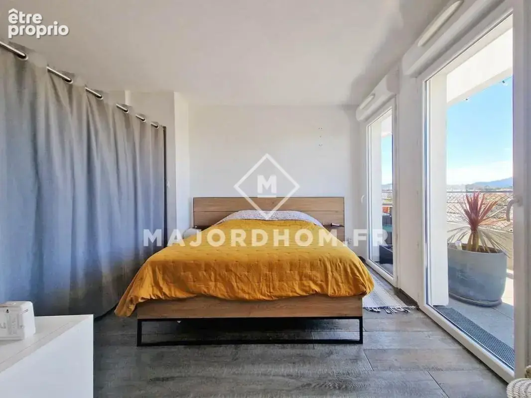 Vente Type 4 dernier étage terrasse de 35 m2 calme vue dégagée 13010 - photo 13
