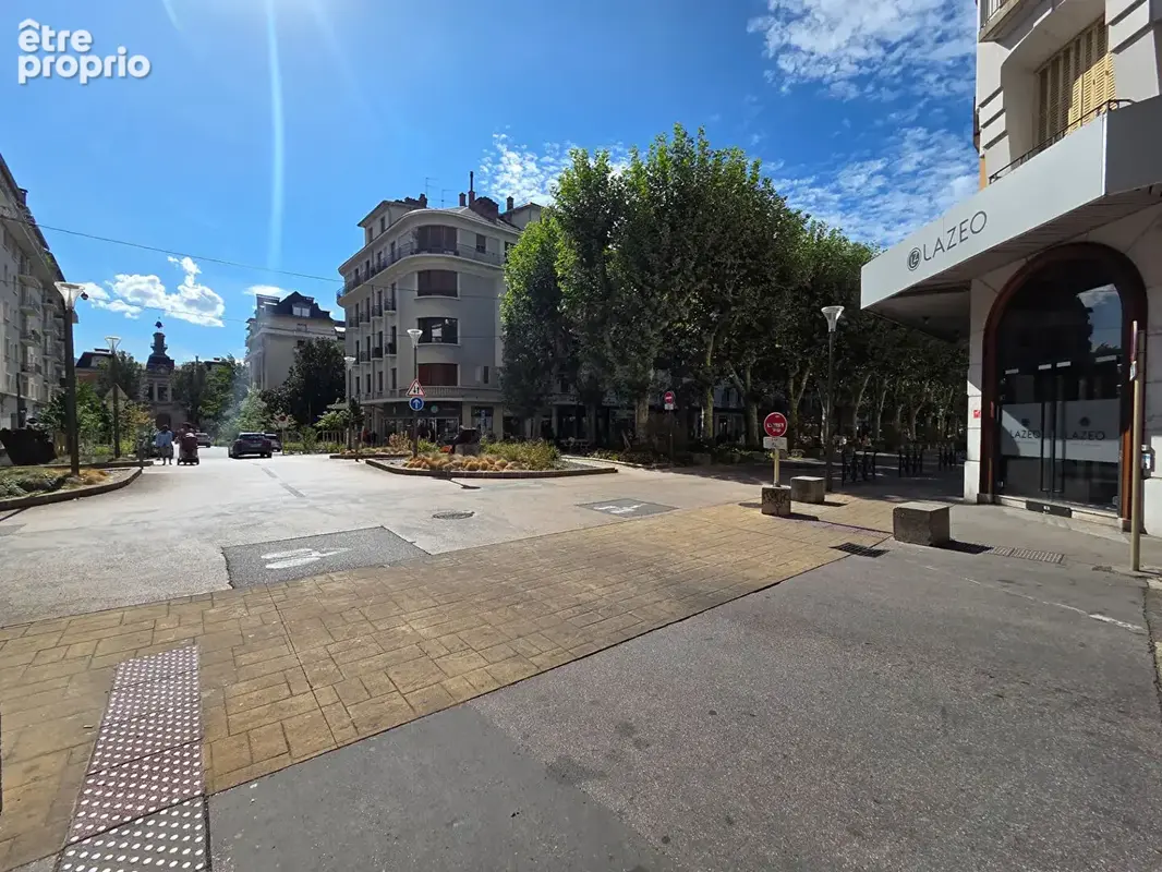Murs Commerciaux sous bail commercial - Chambery 140 m2 - photo 10