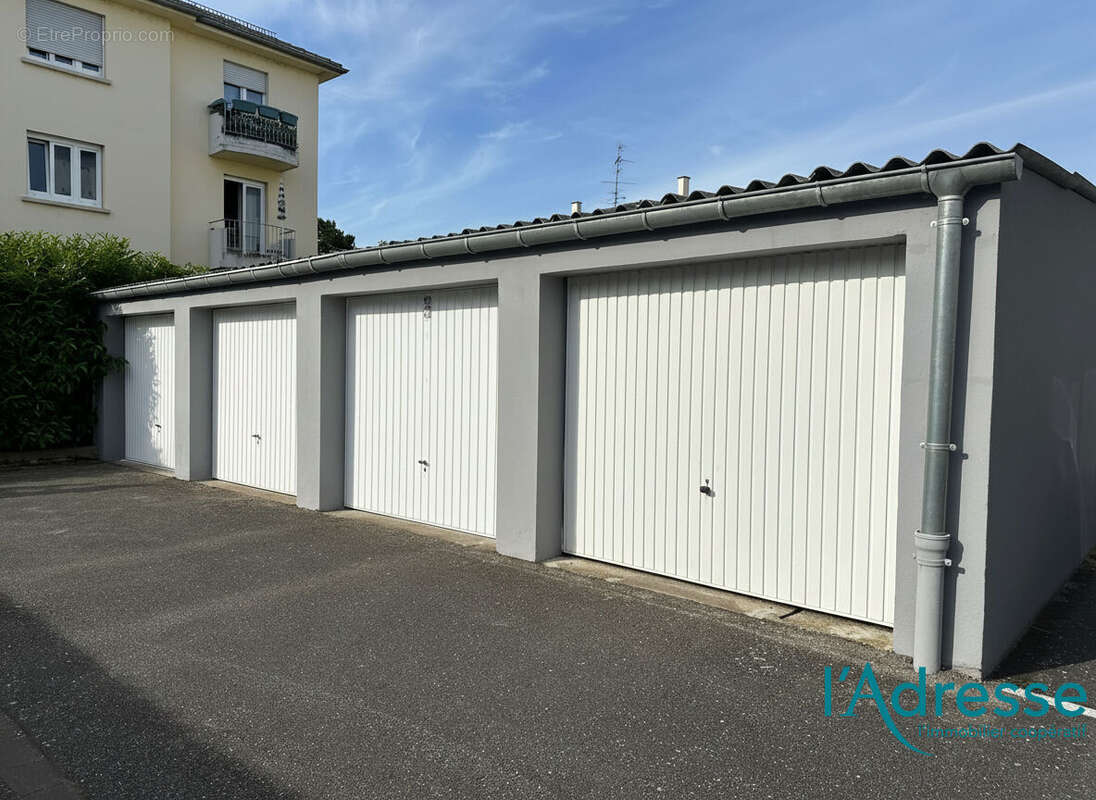 Colmar APPARTEMENT 4 pièce(s) 84 m2 avec GARAGE et CAVE - photo 9