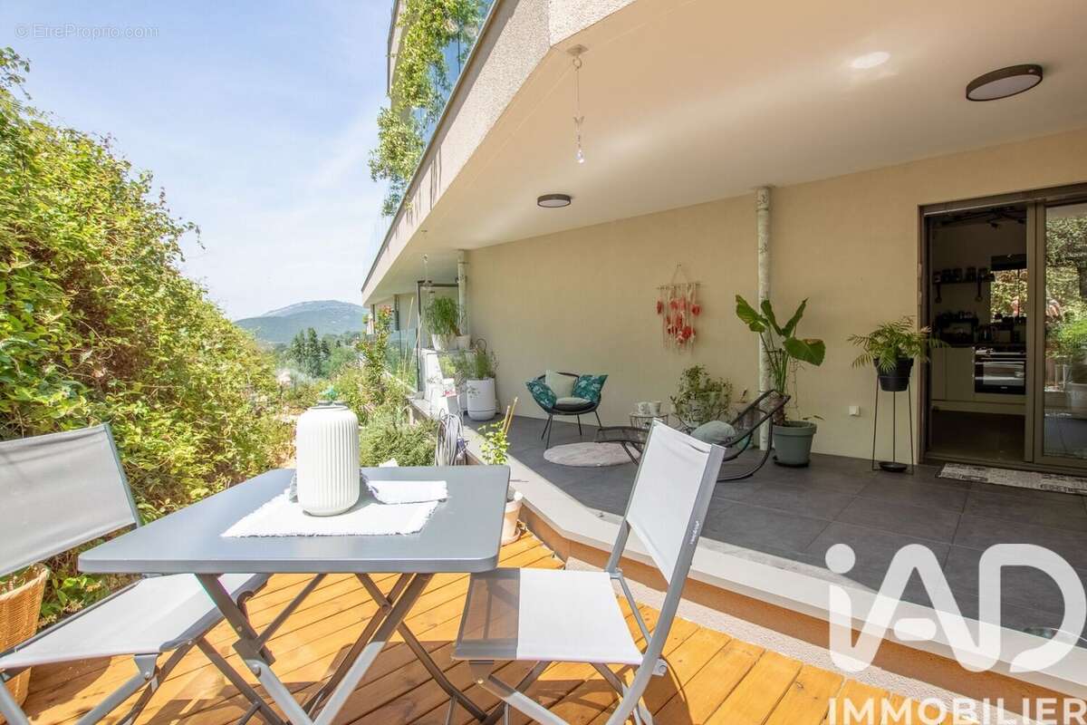 Appartement 86 m² à Aix-Les-Bains  - photo 3