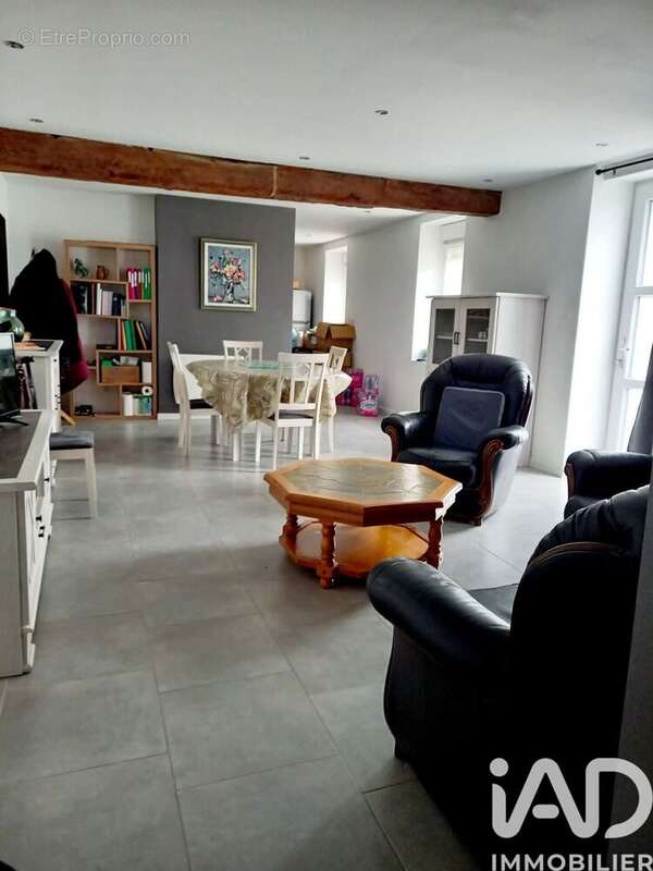 Photo 2 - Maison à FERRIERE-LA-GRANDE